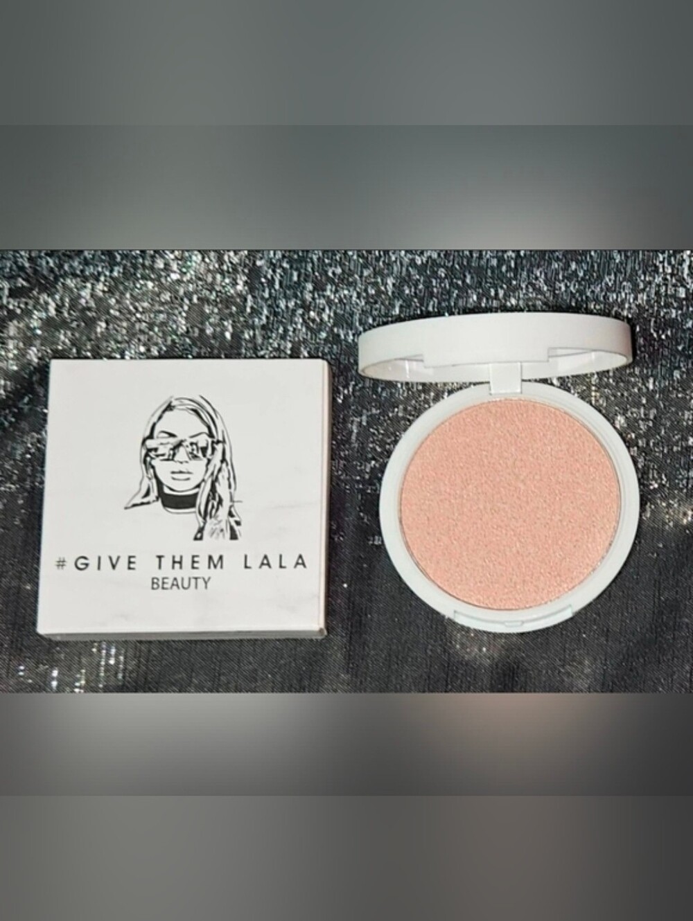 Give Them Lala Beauty - Star Kissed Pressed Highlighter BNIB.
